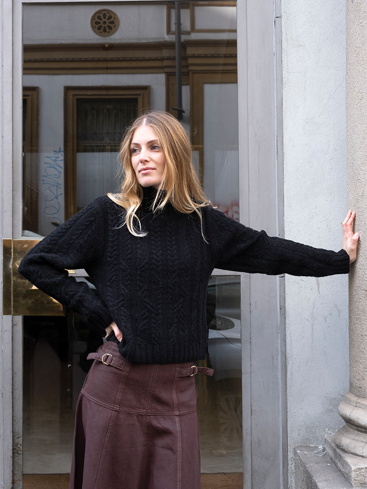 Women’s cable knit turtleneck sweater